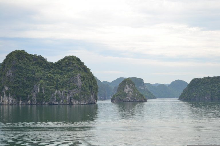 Blick in die Halong Bucht